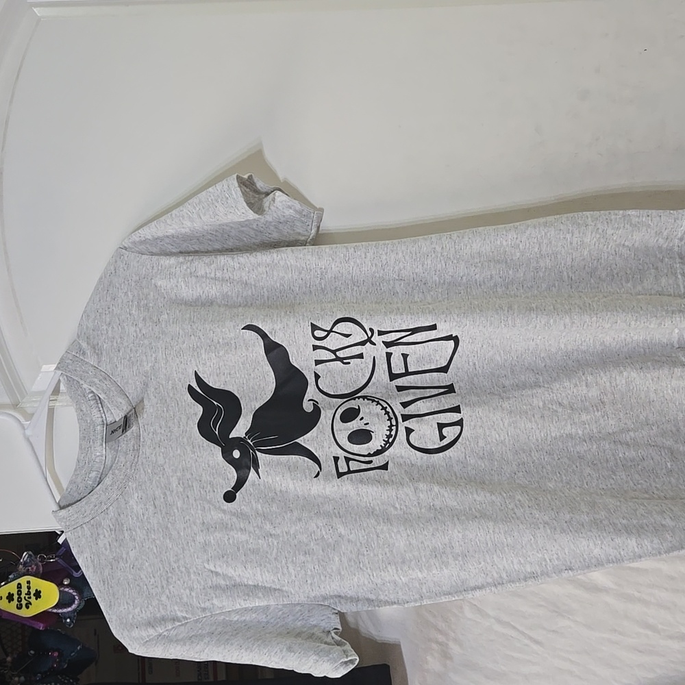 curios.by.lady.d Hand Crafted Graphic Tee Shirts S Unisex - Sold Seperately - Picture 5 of 12